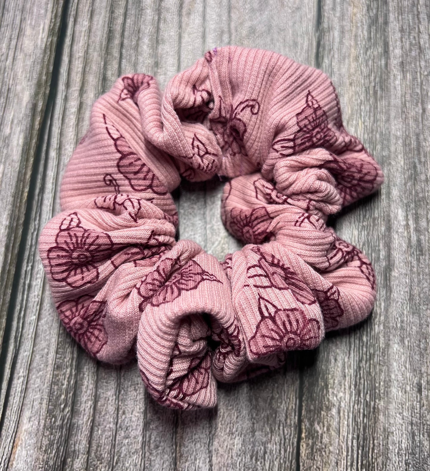 Soft Mauve Floral Scrunchie