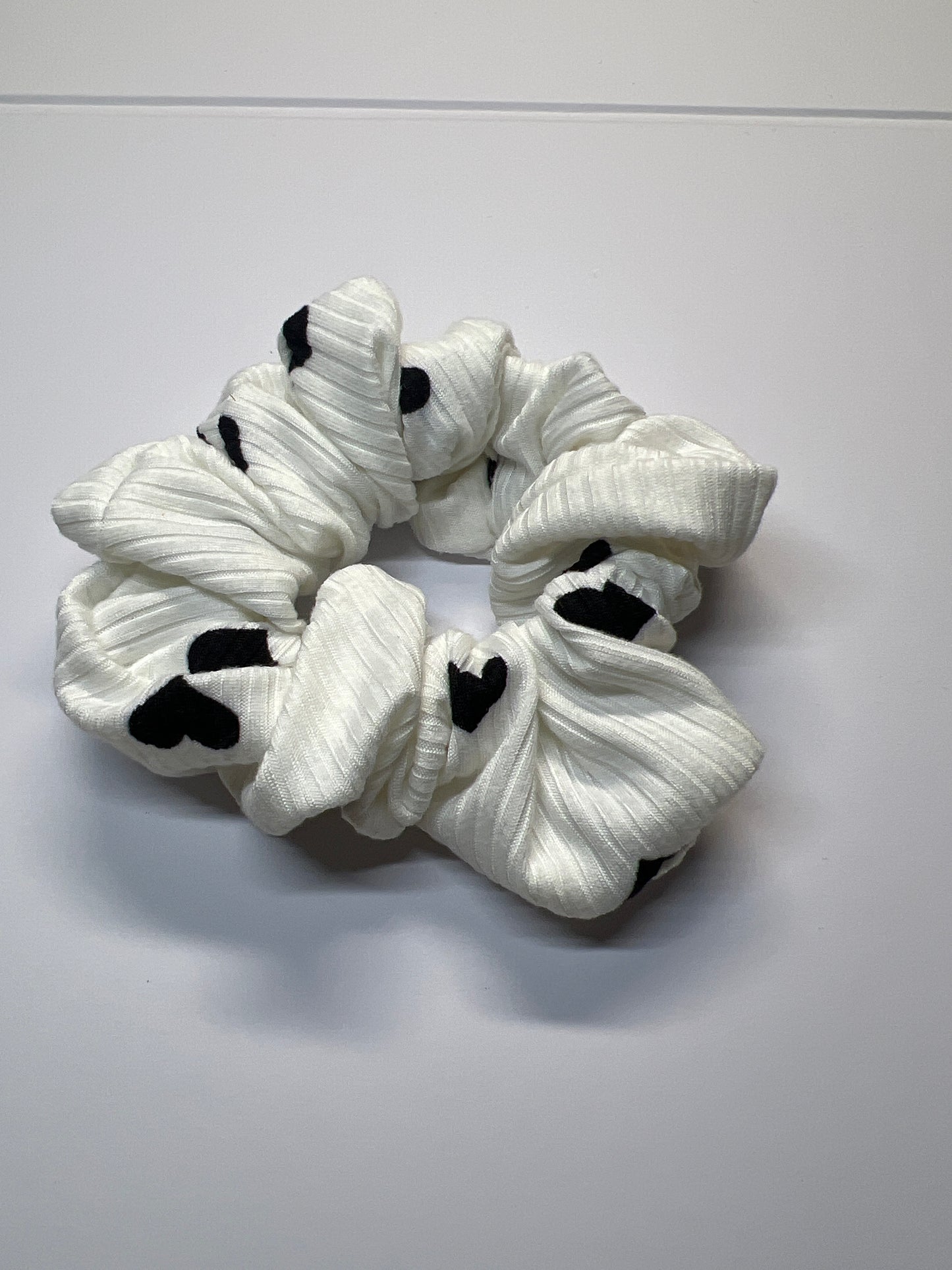 Black & White Hearts Scrunchie