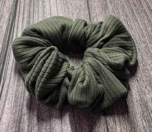 Moss Green Ribbed Scrunchie