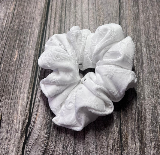 Semi Lace White Scrunchie