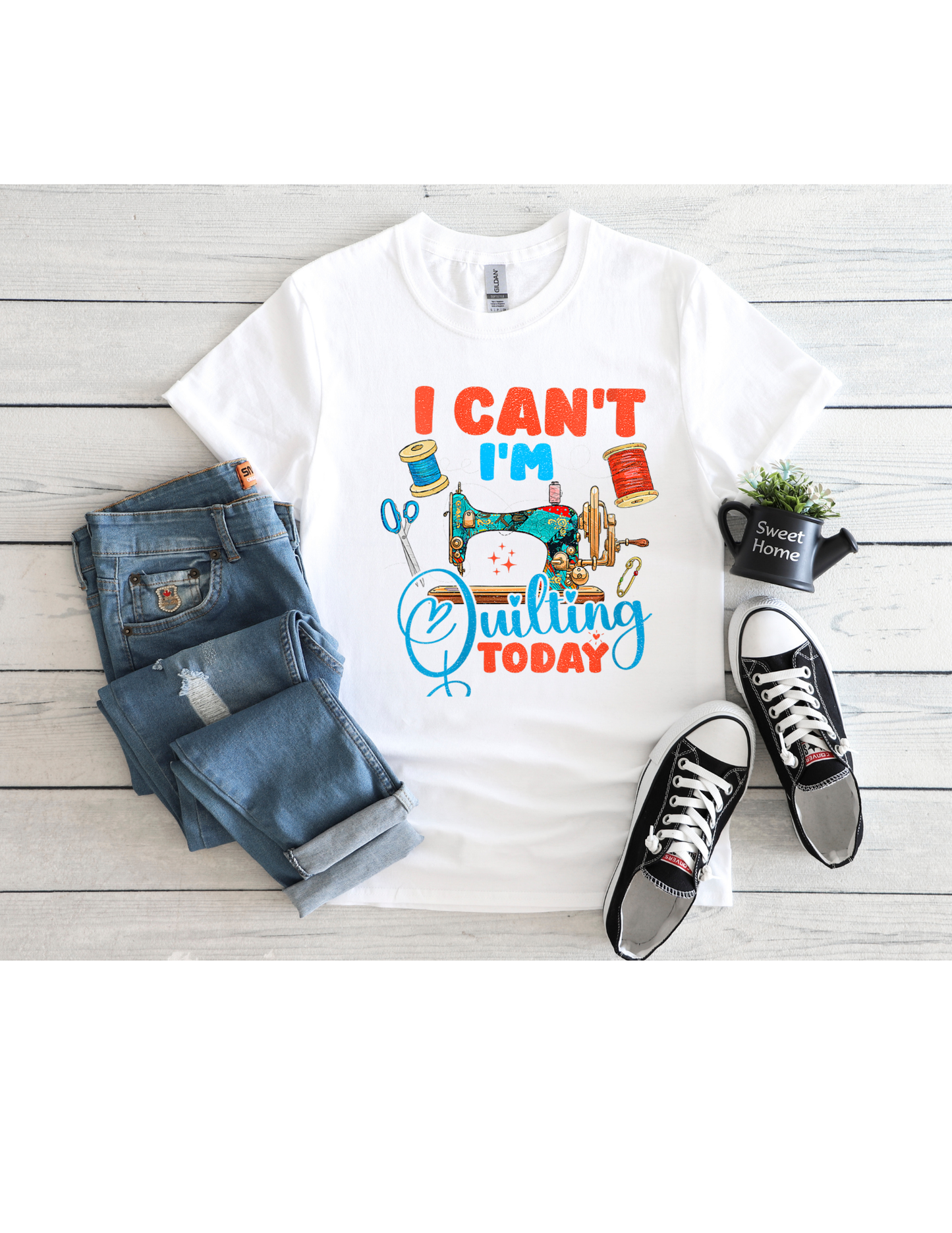 I Can't I'm Quilting Graphic T